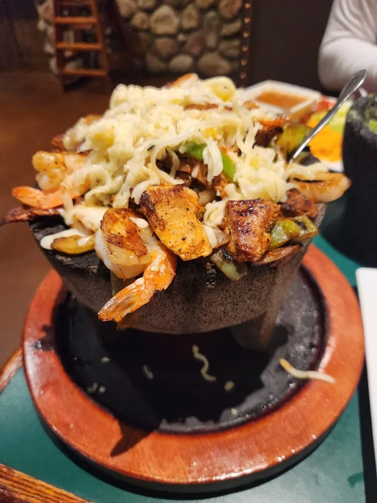 Super Molcajete